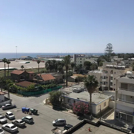 Karouana Two Bedroom Apartman